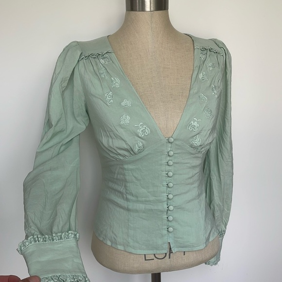 Reformation The Lawrence Long Sleeve Blouse V Neckline and Puff Sleeves size 4 - Picture 1 of 11